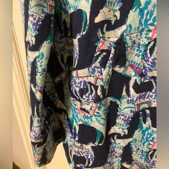 Lilly Pulitzer Alpaca My Bags 1/2 zip - Picture 3 of 7